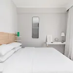 Sunshine By Halu! Centre Family Retreat Apartman