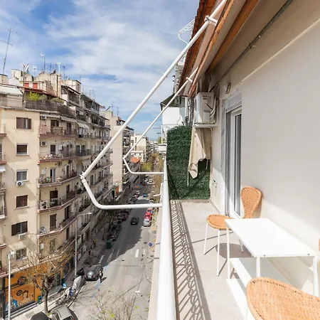 Sunshine By Halu! Centre Family Retreat Apartman Szaloniki